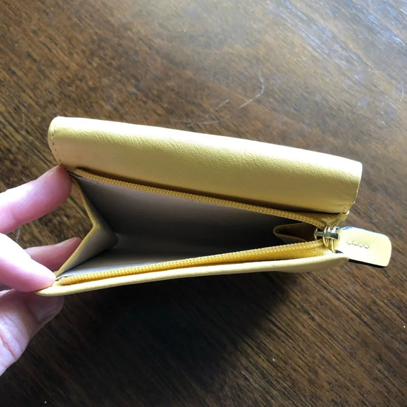 RADLEY LONDON Yellow Women's Wallet - Picture 3 of 10